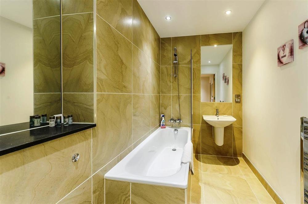 Tooley Street Apartments By Viridian Apartments Лондон Екстериор снимка