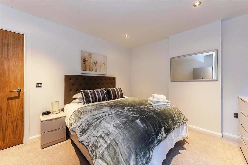 Tooley Street Apartments By Viridian Apartments Лондон Екстериор снимка